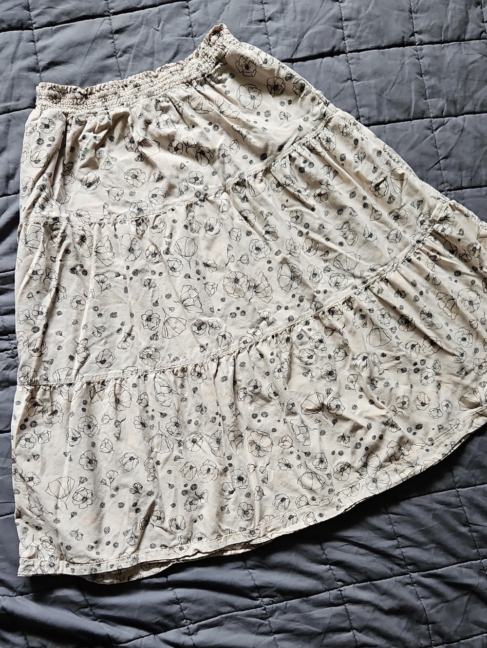 Universal Thread Cream Floral Tiered Boho Maxi Skirt - M GUC